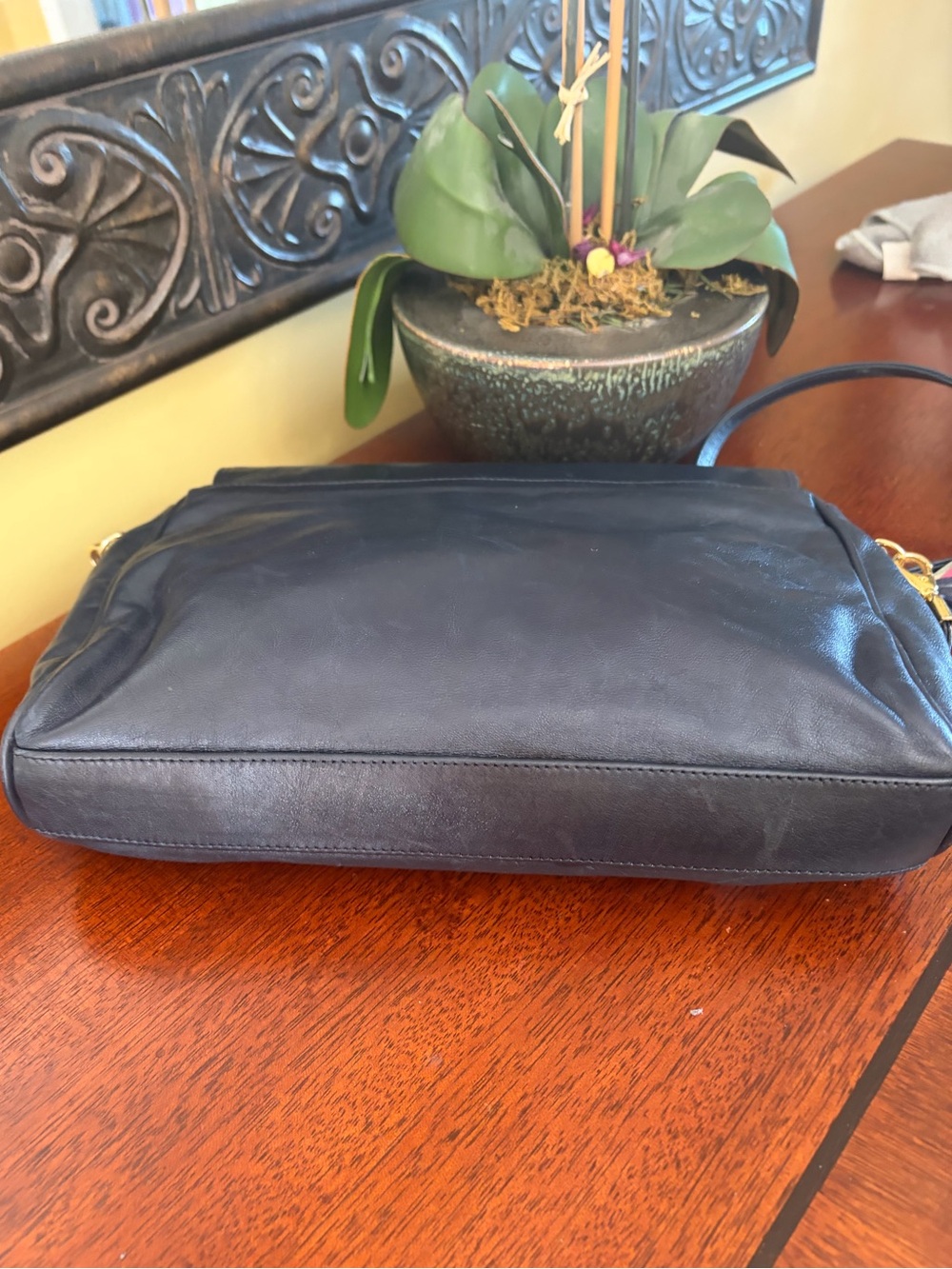 Valentino Orlandi Vintage Navy Leather Crossbody Witt Signature Hardware - Picture 11 of 14